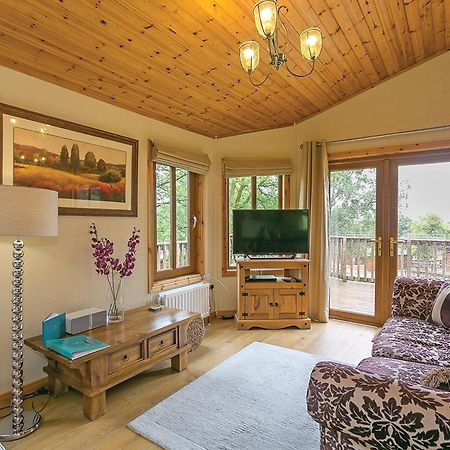 Charlesworth Lodges 格罗索普 外观 照片